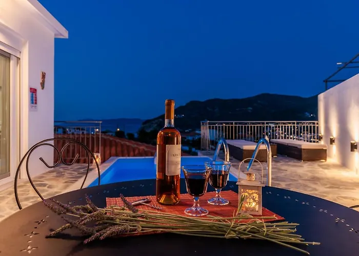 Apartment Aloupi Pool *