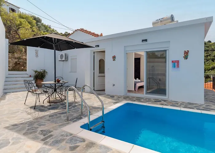 Apartment Aloupi Pool *